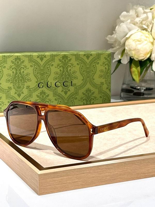 Gucci Sunglasses 762